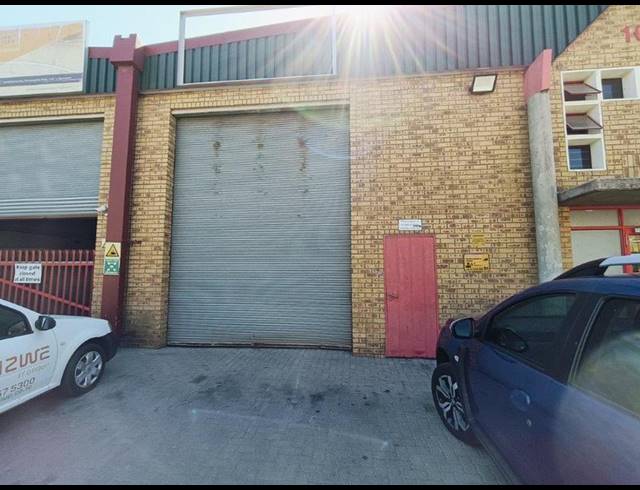 INDUSTRIAL PROPERTY TO RENT IN SAMRAND BUSINESS PARK
